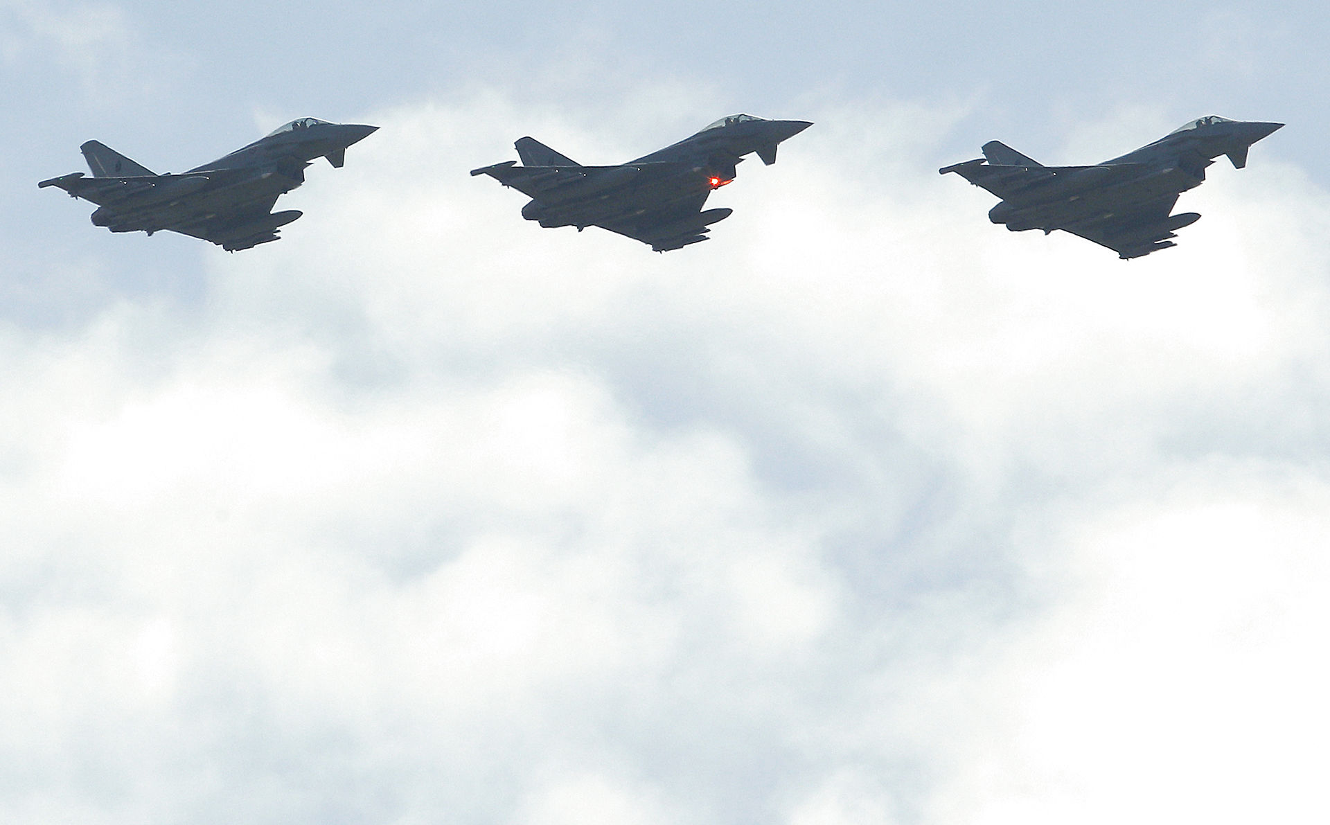 Tríggir italskir Eurofighter Typhoon EF-2000. Mynd: Ritzau Scanpix