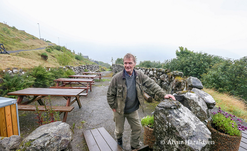 - Tað er okkara ábyrgd at verja jørðina, og vit kunnu øll gera mun við okkara íkasti, sigur Finnbogi Joensen.