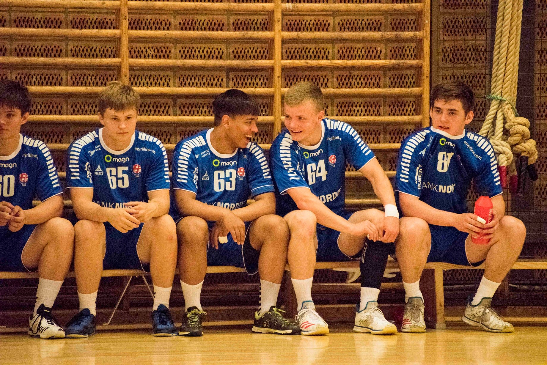 Føroyskir útskiftarar eru nøgdir við dystin (Mynd: Harald Bjørgvin)