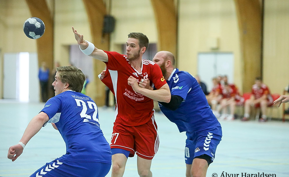 KÍF og Neistin stríddist øgiligt í seinasta innanhýsis dysti