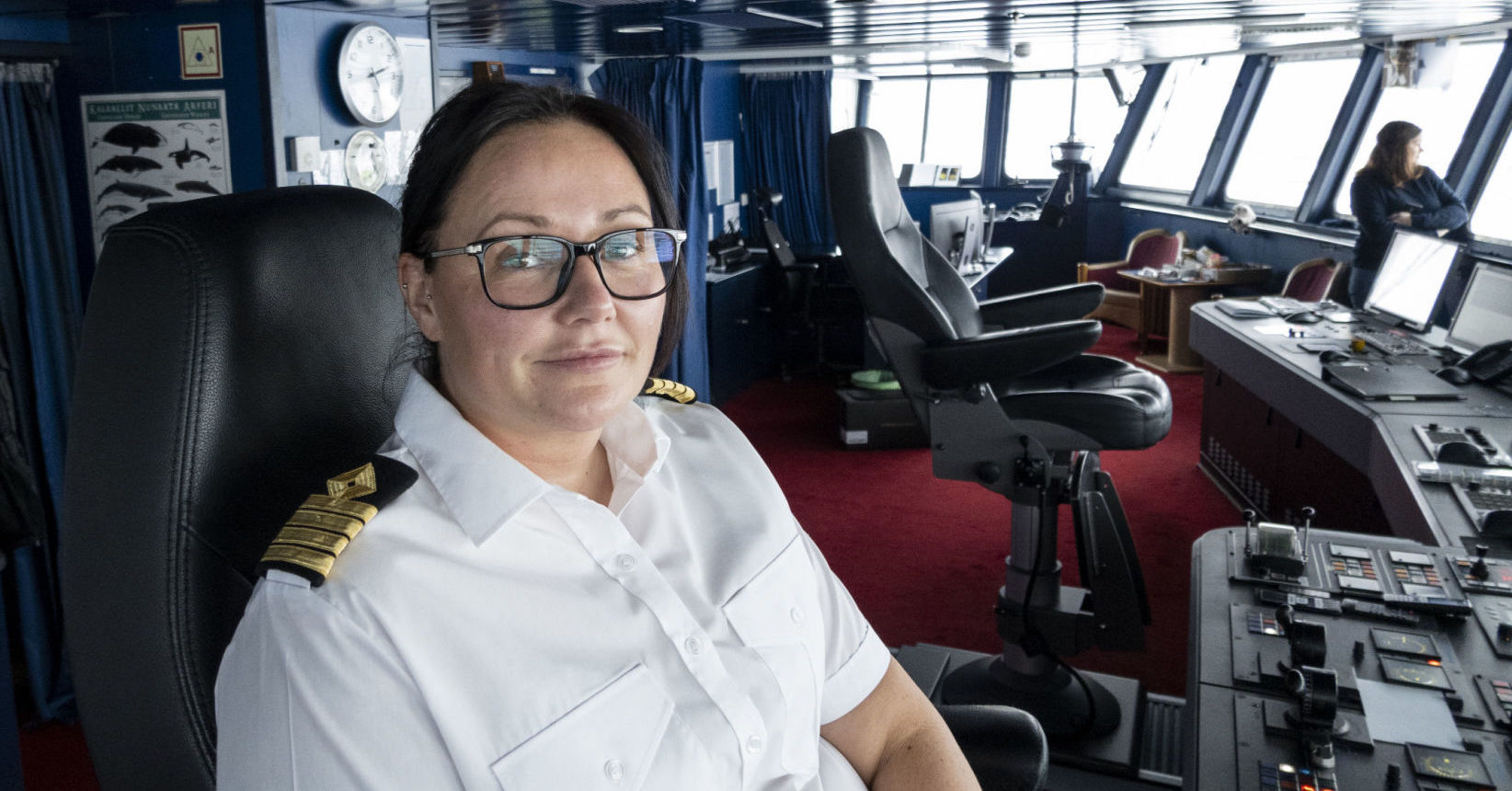 - Fyri meg kennist hetta heilt náttúrligt, og eg havi ongar trupulleikar við at vera ovasti leiðari umborð, sigur Maryann Bendiksen. Mynd: Tv2.no