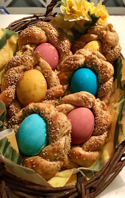 Páskabreyðini hóska seg væl til brunsj