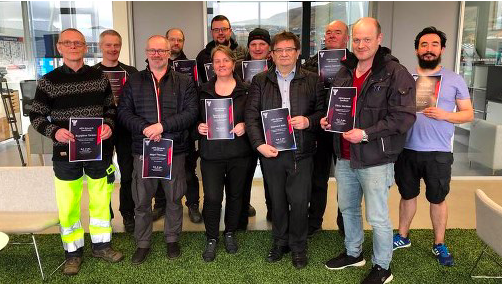 Fyrstu UEFA Stewards, ið hava tikið prógv í Føroyum - Mynd: Hans Erik Danielsen