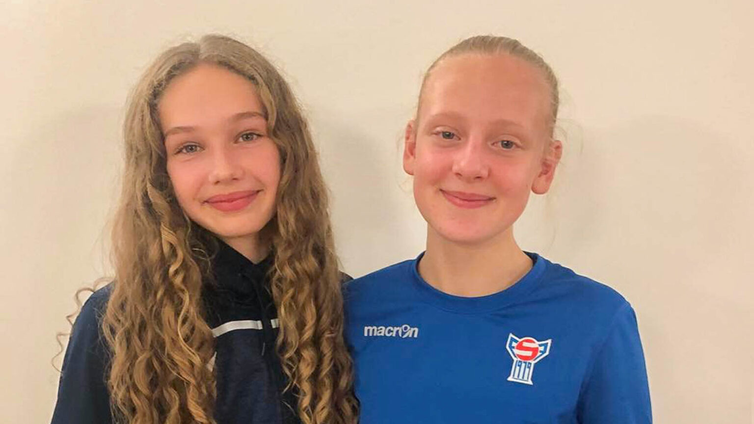 Eydna Olsen Dalheim og Brá Zachariasardóttir – Mynd: www.FSF.fo