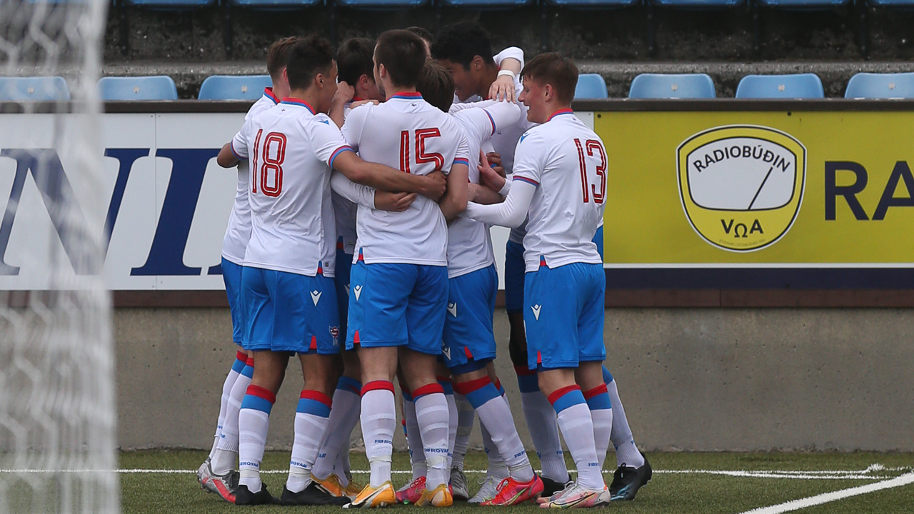 Um eina stóra viku skal U21-landsliðið á vøllin aftur. Fyrst á útivølli móti Armenia, og síðan á heimavølli móti Fraklandi - Mynd: Bjarni Enghamar