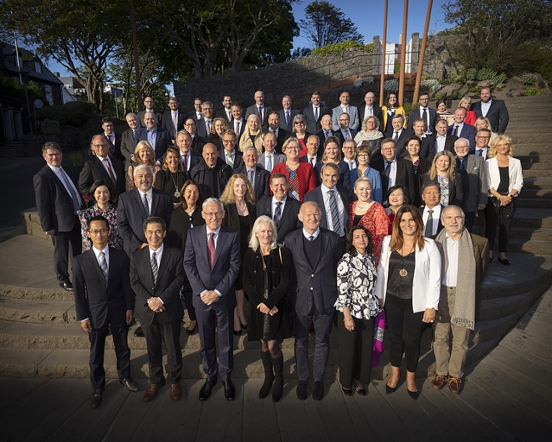 Luttakararnir á trappuni í Vágsbotni