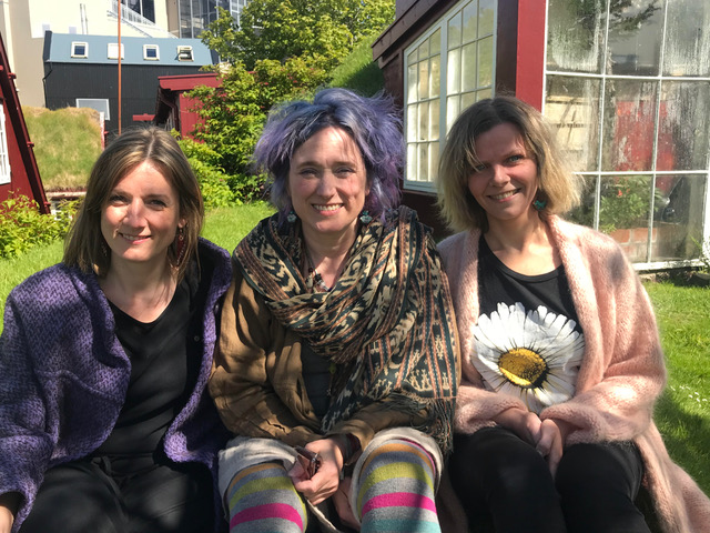 Frá vinstru: Sanna Klein, Sanna Andrassdóttir Dahl og Rakel Helmsdal. Mynd: Dorit Hansen
